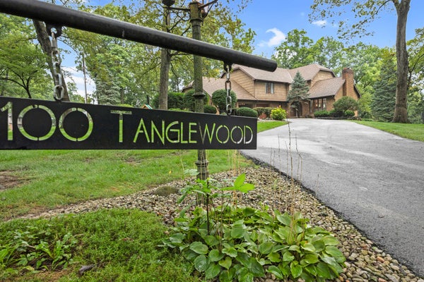 100 TANGLEWOOD DR, WEST LIBERTY, OH 43357 - Image 11b71ea69ba726e4b7f2bedd00ea865d/2467011610