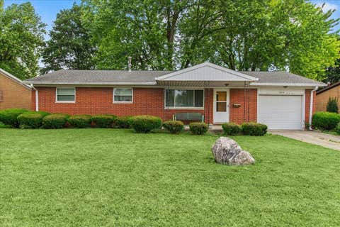 Photo of 1233 Superior Street, Bellefontaine, OH 43311 (MLS # 1046441)
