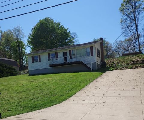 Photo of 1990 Connect Road, Barberton, OH 44203 (MLS # 1045474)