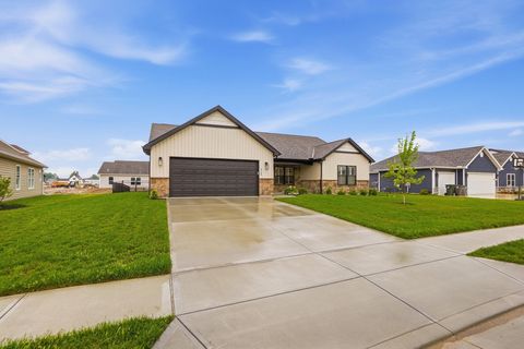 Photo of 2765 Liette Drive, Troy, OH 45373 (MLS # 1045325)
