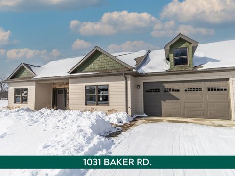 Photo of 1031 Baker Road, Versailles, OH 45380 (MLS # 1043556)