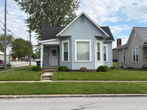 Photo of 527 E High Street, Saint Marys, OH 45885 (MLS # 1045333)