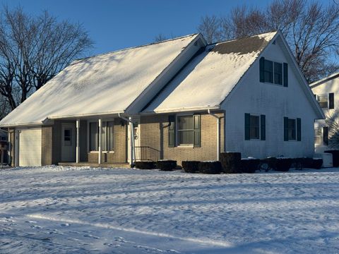 Photo of 308 Dogwood Drive, Celina, OH 45822 (MLS # 1043416)