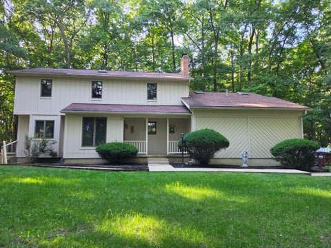 Photo of 678 Winding Ridge Lane, Sidney, OH 45365 (MLS # 1047978)