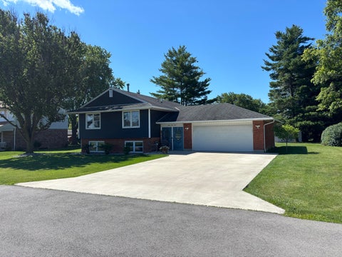 Photo of 2912 Melody Drive, Celina, OH 45822 (MLS # 1046501)