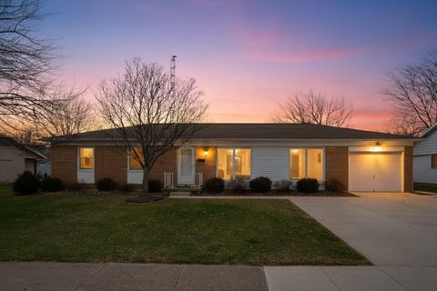 Photo of 909 Clover Lane, Celina, OH 45822 (MLS # 1043073)