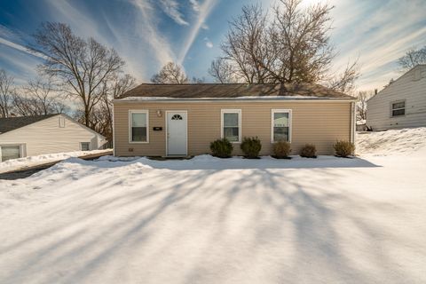 Photo of 2230 Hazelton Avenue, Dayton, OH 45431 (MLS # 1043751)