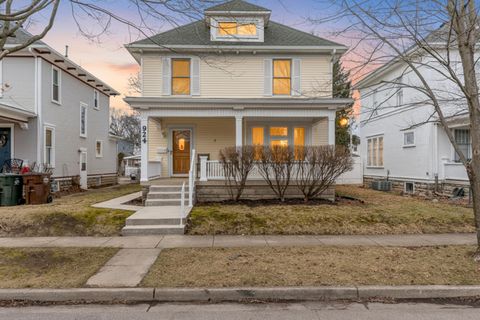 Photo of 924 W North Street, Piqua, OH 45356 (MLS # 1043925)