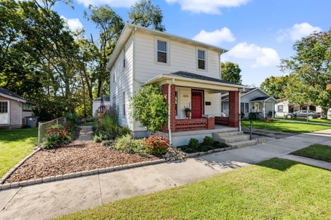 Photo of 820 Washington Street, Troy, OH 45373 (MLS # 1048991)