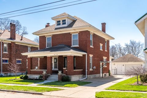 Photo of 304 W Madison Street, New Carlisle, OH 45344 (MLS # 1044521)