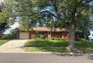 Photo of 67 Amokee Place, Tipp City, OH 45371 (MLS # 1048287)