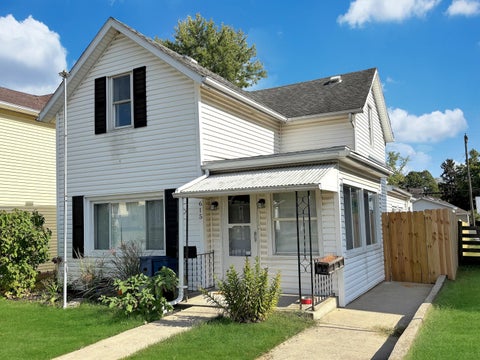 Photo of 615 E Main Street, Greenville, OH 45331 (MLS # 1046150)
