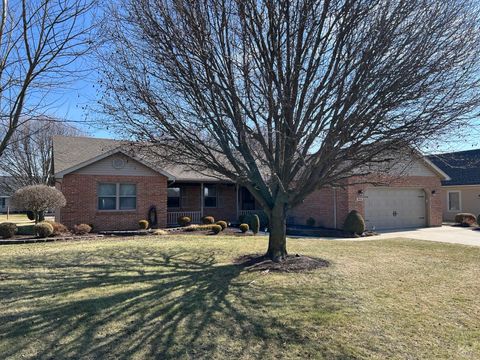 Photo of 203 Westbury Drive, Greenville, OH 45331 (MLS # 1043567)