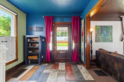 Photo of 213 E Court Street, Urbana, OH 43078 (MLS # 1045849)