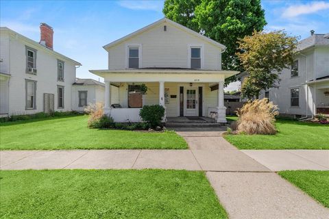 Photo of 213 E Court Street, Urbana, OH 43078 (MLS # 1045849)