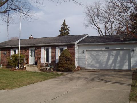 Photo of 1312 Michael Avenue, Celina, OH 45822 (MLS # 1042794)