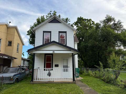 Photo of 404 Sherman Avenue, Springfield, OH 45503 (MLS # 1046497)