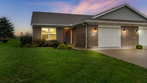 Photo of 1571 Cumberland Avenue, Sidney, OH 45365 (MLS # 1047856)