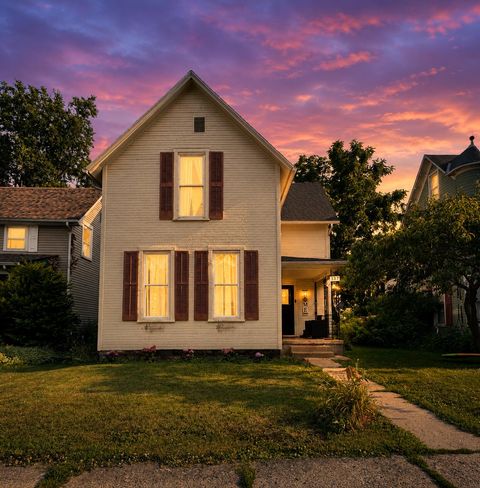 Photo of 337 E Church Street, Urbana, OH 43078 (MLS # 1047106)