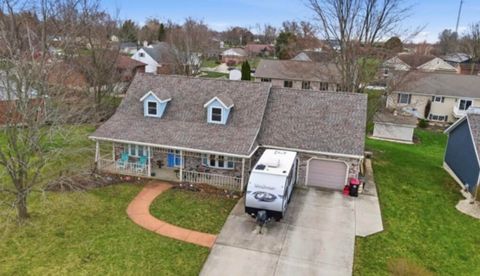 Photo of 1103 Poppy Drive, Wapakoneta, OH 45895 (MLS # 1044296)