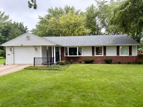 Photo of 17 N Eastmoor Drive, New Bremen, OH 45869 (MLS # 1047551)