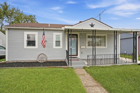 Photo of 2666 Elmore Drive, Springfield, OH 45505 (MLS # 1048649)