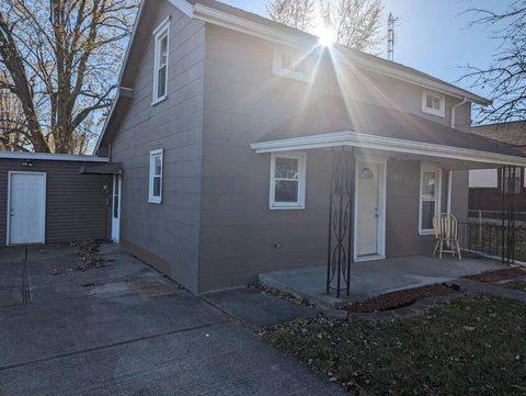 Photo of 317 E Bennett Street, Sidney, OH 45365 (MLS # 1043366)