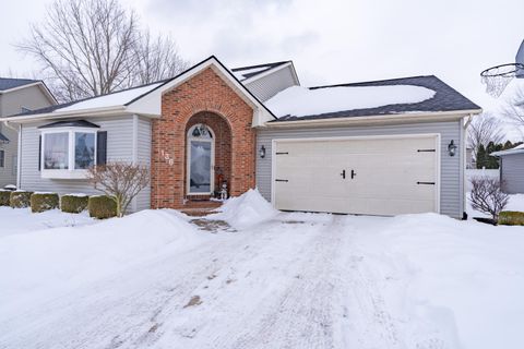 Photo of 136 Village Green Drive, Sidney, OH 45365 (MLS # 1043572)