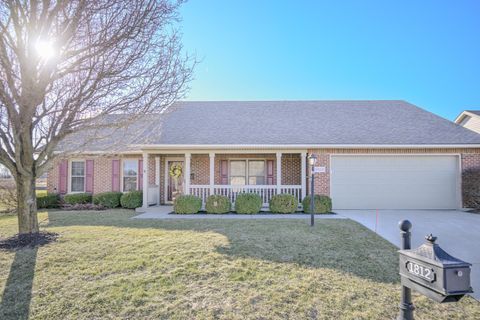 Photo of 1812 Willow Lakes Drive, Springfield, OH 45502 (MLS # 1043961)