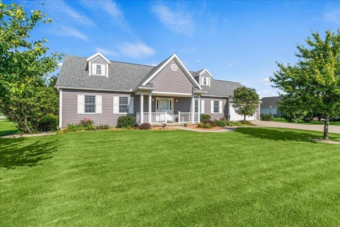 Photo of 1309 Mohican Trail, Wapakoneta, OH 45895 (MLS # 1047975)