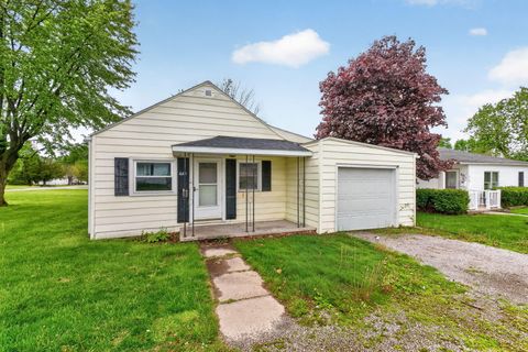 Photo of 682 Scioto Street, Kenton, OH 43326 (MLS # 1045412)