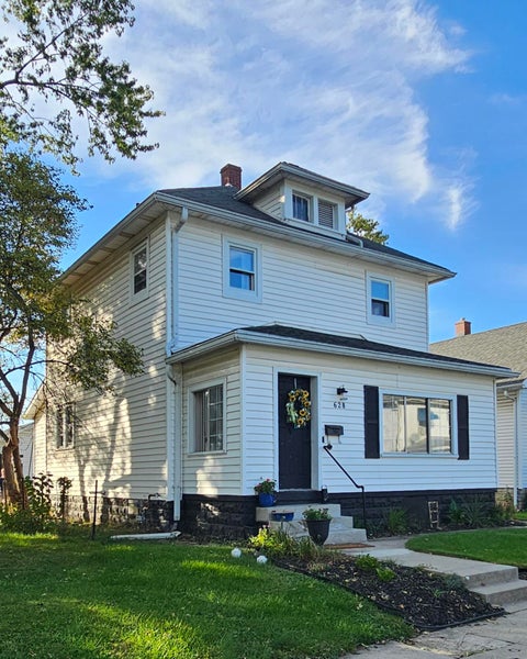 Photo for 628 Adams Street