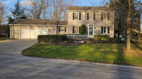 Photo of 918 Neil Armstrong Drive, Wapakoneta, OH 45895 (MLS # 1045126)