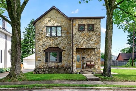 Photo of 134 E 1st Street, Springfield, OH 45504 (MLS # 1045566)