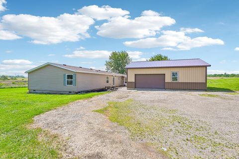 Photo of 4257 County Road 43, Bellefontaine, OH 43311 (MLS # 1045795)