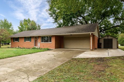Photo of 120 Windmere Drive, Troy, OH 45373 (MLS # 1045747)
