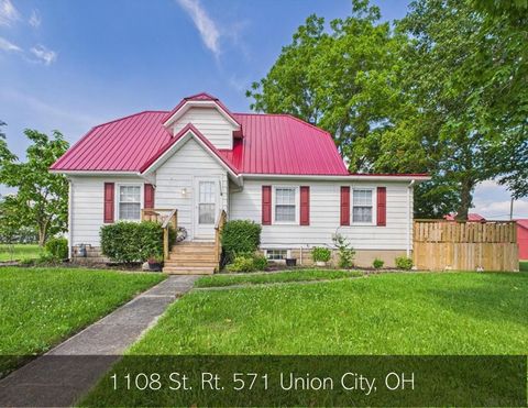 Photo of 1108 St Rt 571, Union City, OH 45390 (MLS # 1040246)