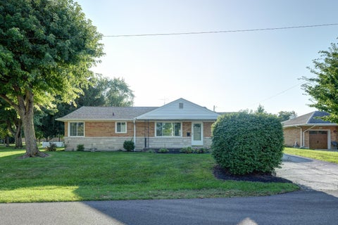 Photo of 100 Avenue B, Greenville, OH 45331 (MLS # 1047508)