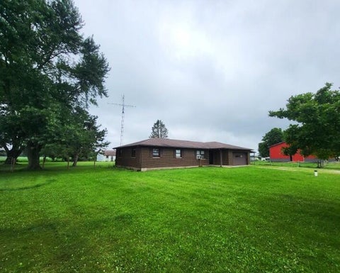 Photo of 4060 Ohio 121, Greenville, OH 45331 (MLS # 1048353)