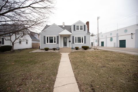 Photo of 545 E Anthony Street, Celina, OH 45822 (MLS # 1044053)