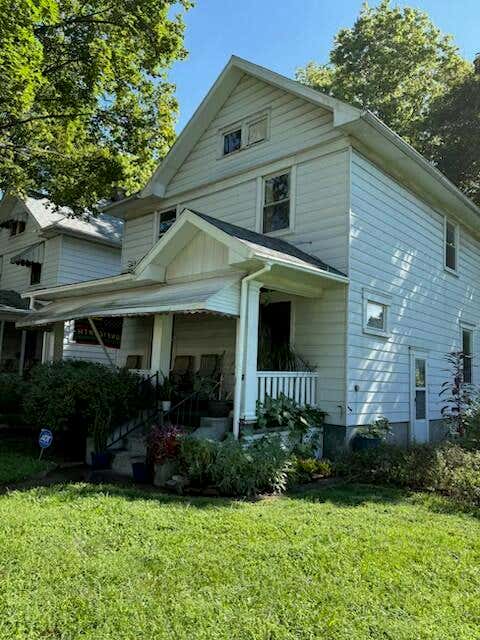 Photo of 142 Lorenz Avenue, Dayton, OH 45417 (MLS # 1047844)