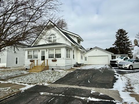 Photo of 510 W Merrin Street, Payne, OH 45880 (MLS # 1043880)