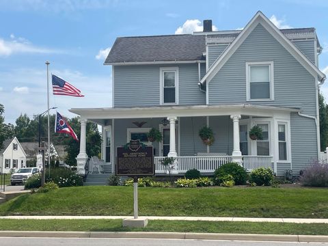 Photo of 601 W Benton Street, Wapakoneta, OH 45895 (MLS # 1046719)