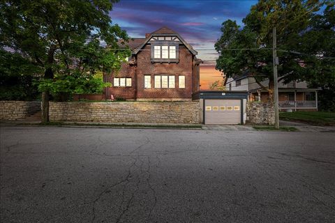 Photo of 218 Forrest Avenue, Springfield, OH 45505 (MLS # 1045997)