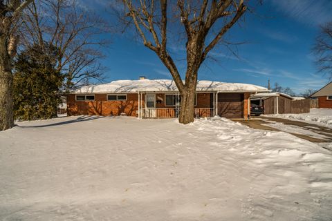 Photo of 5201 Powell Road, Huber Heights, OH 45424 (MLS # 1043587)