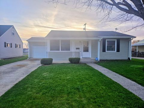 Photo of 517 Linden Avenue, Saint Marys, OH 45885 (MLS # 1044842)