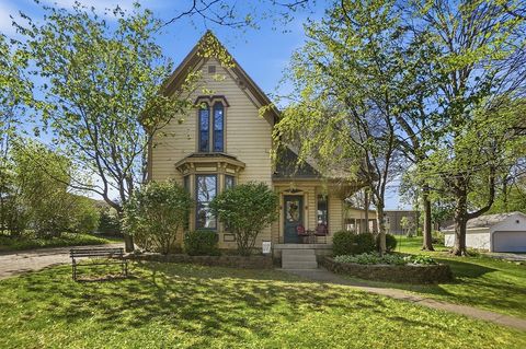 Photo of 625 Boyce Street, Urbana, OH 43078 (MLS # 1045162)