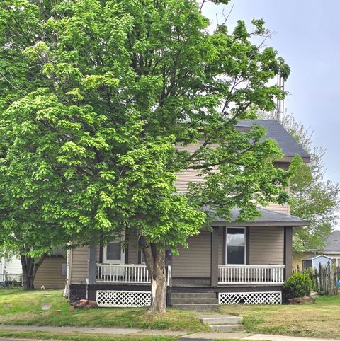 Photo of 826 N Belmont Avenue, Springfield, OH 45503 (MLS # 1045230)