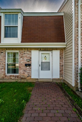 1010 STONEYBROOK TRL, FAIRBORN, OH 45324 - Image 48b5be705c4daeb608f2ae1d19f1725e/588585252