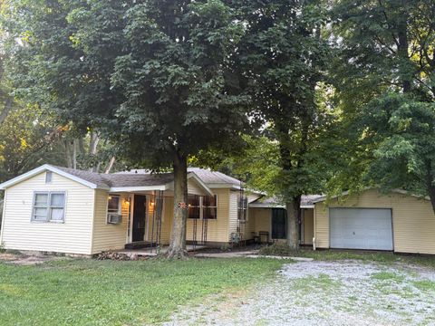 Photo of 407 E Marion Street, McGuffey, OH 45859 (MLS # 1043075)